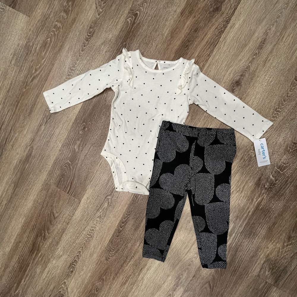 Carters 2-Piece Outfit